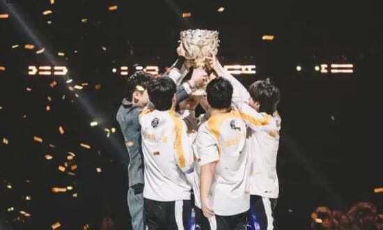 GamerLegion 成功晋级 IEM Dallas 2025 赛季季后赛，战胜了 G2