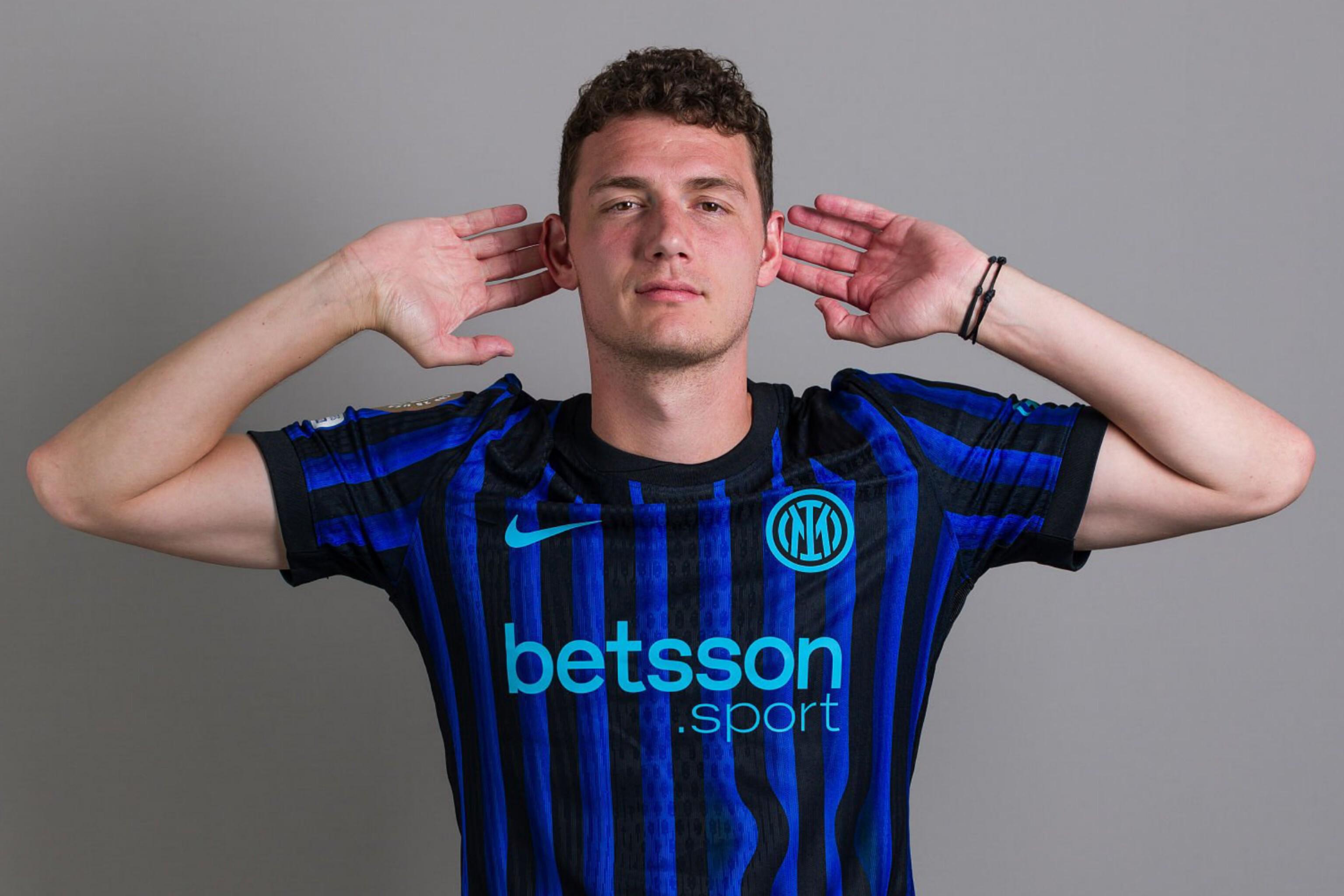 Falcons 通过击败 FaZe 晋级 PGL 布加勒斯特 2025 大决赛